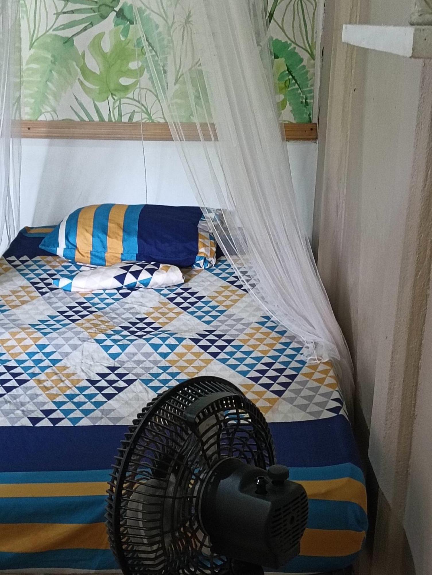 El Faro 13 De Puerto Viejo Hotel Puerto Viejo de Talamanca Ngoại thất bức ảnh